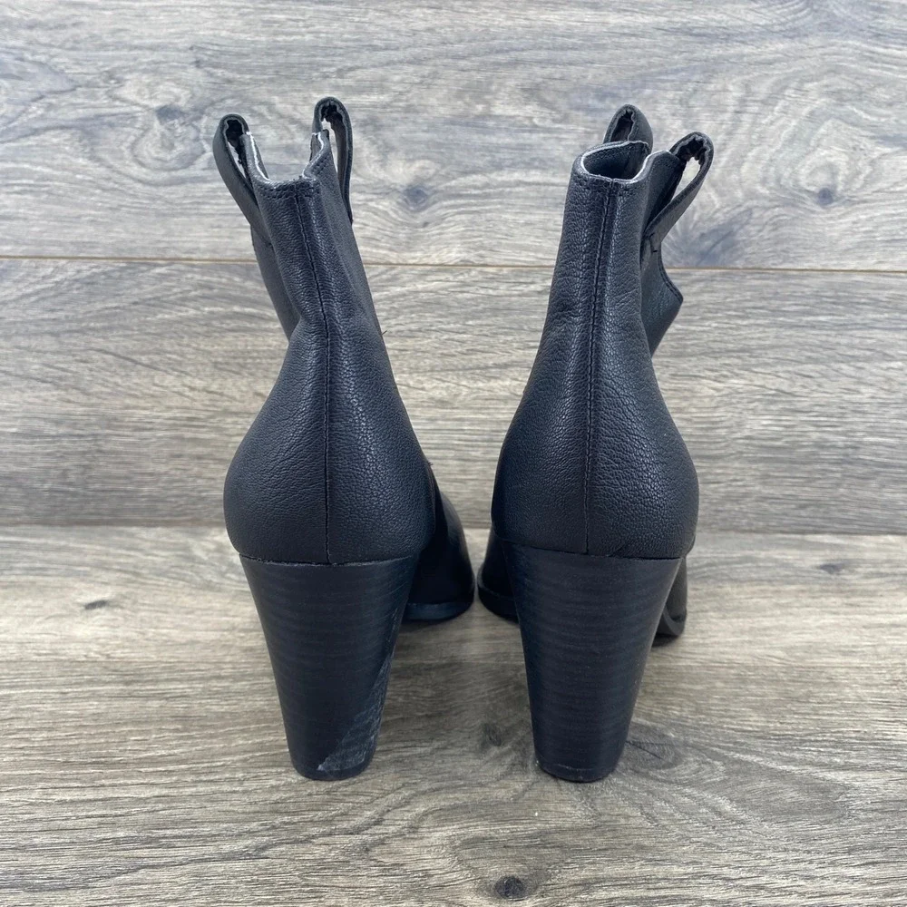 Lucky Brand Amarys Ankle Boot Womens 9.5 Black Leather Pointed Toe Block Heel